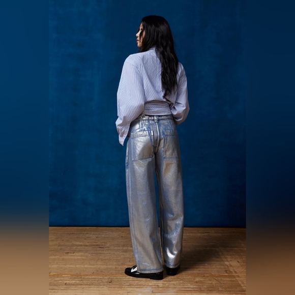 BDG Bella Baggy Patch Pocket Jeans - Metallic Wash - Picture 5 of 14